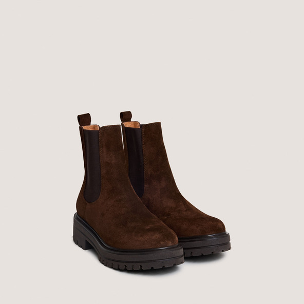 Chelsea Boots in split brown leather | AMANDINE