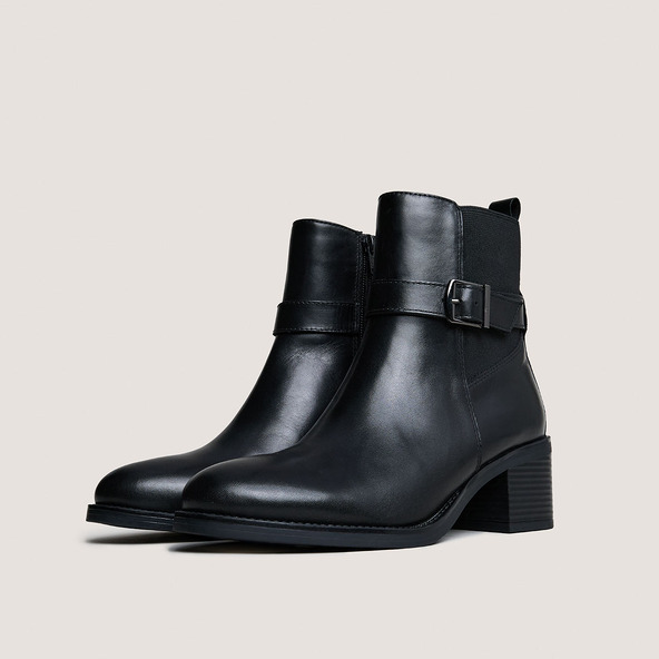 Heeled Boots with Buckles in black leather | GARANCE