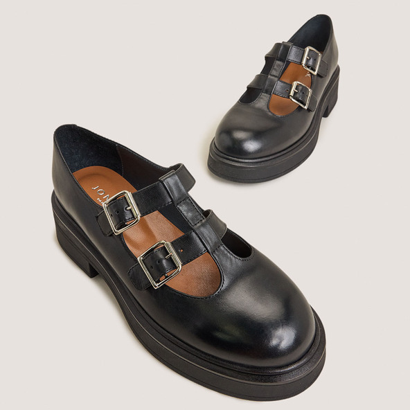 Platform Mary Janes with double straps in black leather | DURSULA