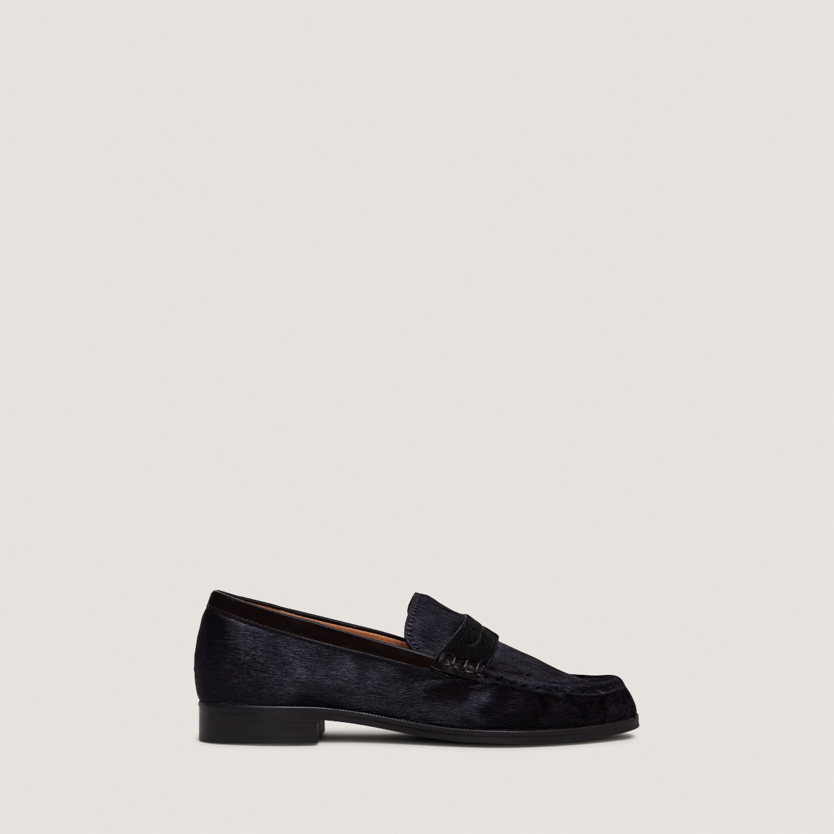Almond-toe loafers in dark brown cowhide pony hair | DELICE