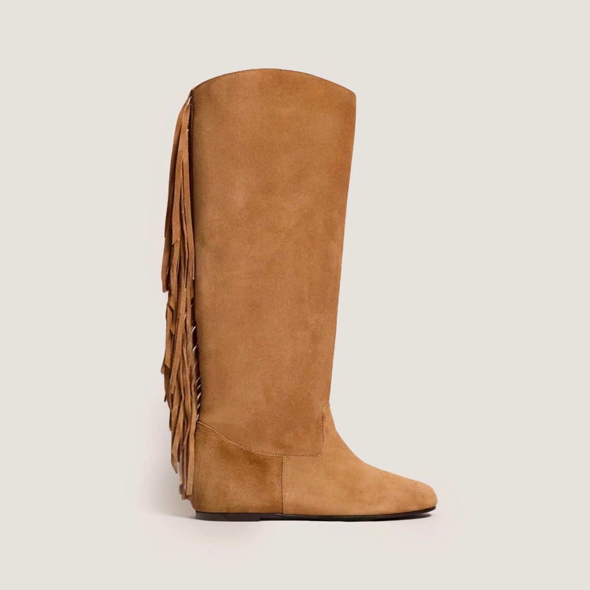 Fringed boots with round toes in dark beige suede | DALILA