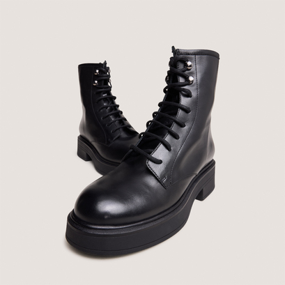 Lace-up boots in burgundy suede | ditto