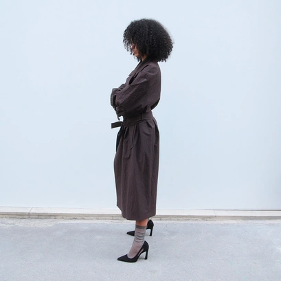 Pointed-toe pumps in black velvet | dedgar