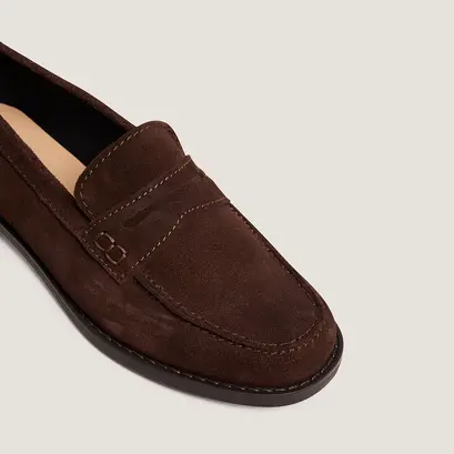 Square-toe loafers in dark brown split leather | naomie