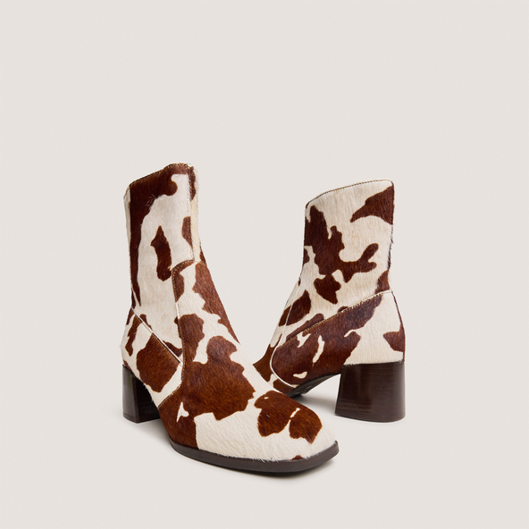 Oval-toe ankle boots in brown cowhide pony hair | ARGENTAT