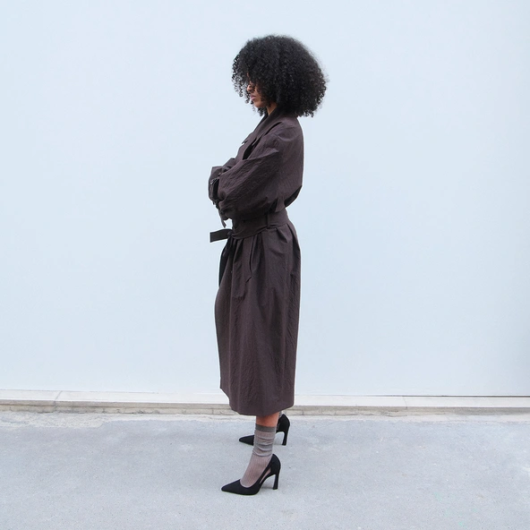 Pointed-Toe Pumps in black velvet | DEDGAR