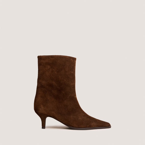 Low Thin-Heeled Pointed-Toe Ankle Boots in brown split leather | DELANIE