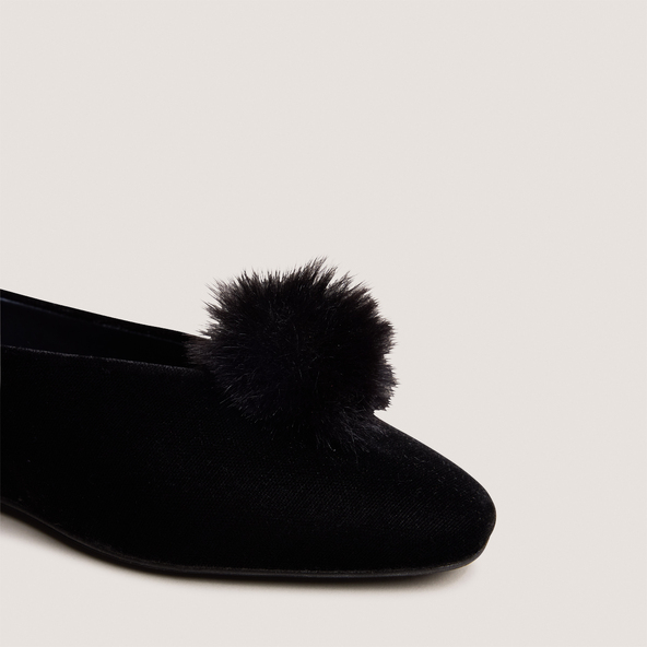 Tassel Ballet Flats in black velvet | DIZON