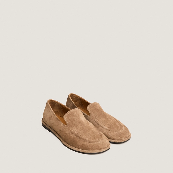 Round-toe loafers in taupe suede | JUNE
