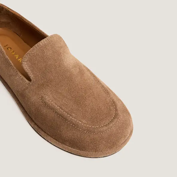 Round-toe loafers in taupe suede | JUNE