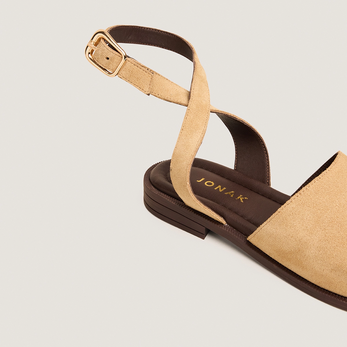 Adjustable-buckle sandals in beige split leather | JOHANA