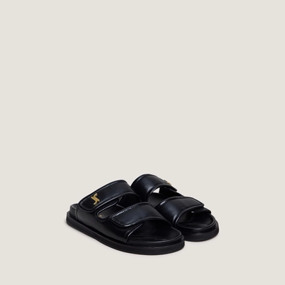 Monogrammed mules in black leather | win