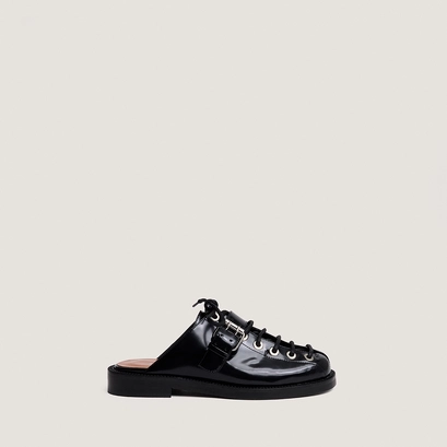 Lace-up mules in black glazed leather| dessa