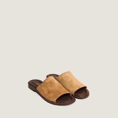 Thin-sole mules in tabacco slipt leather | janet
