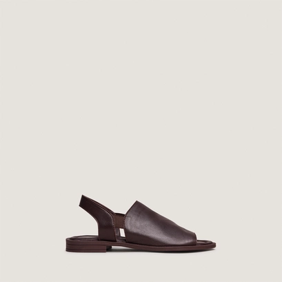 Elastic-strap sandals in dark brown leather | jess