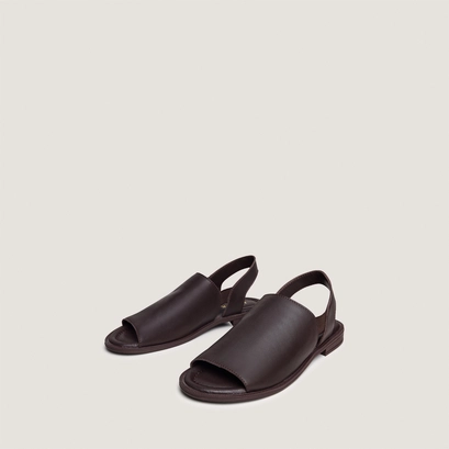 Elastic-strap sandals in dark brown leather | jess