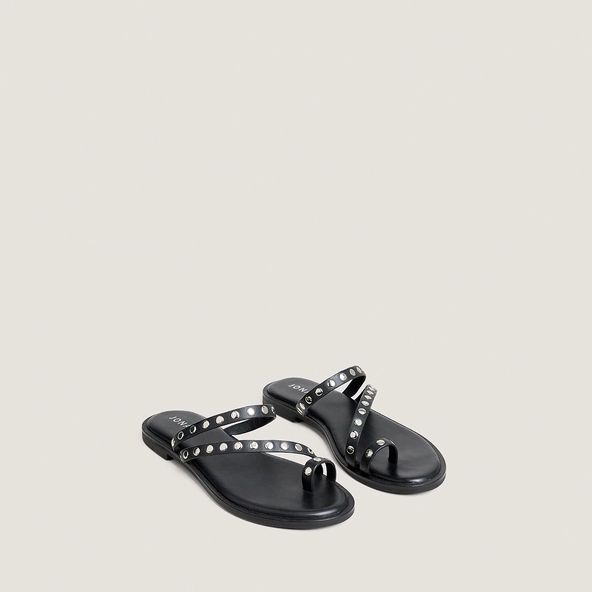 Flat sandals with thin straps in black leather | WICKET