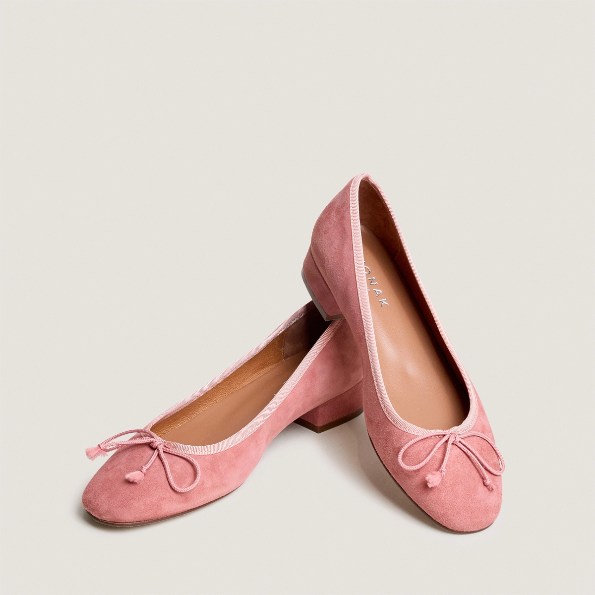 Ballet flats with heel in dusty rose suede | DADOU