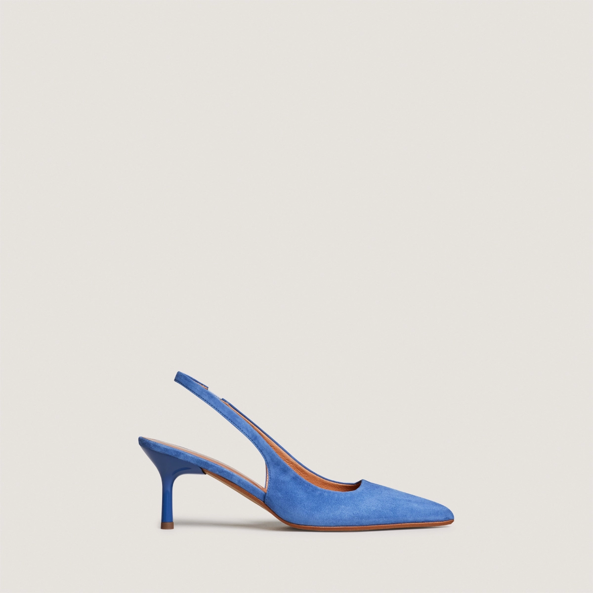 Pointed-toe pumps in steel blue suede | DIAMANTINE