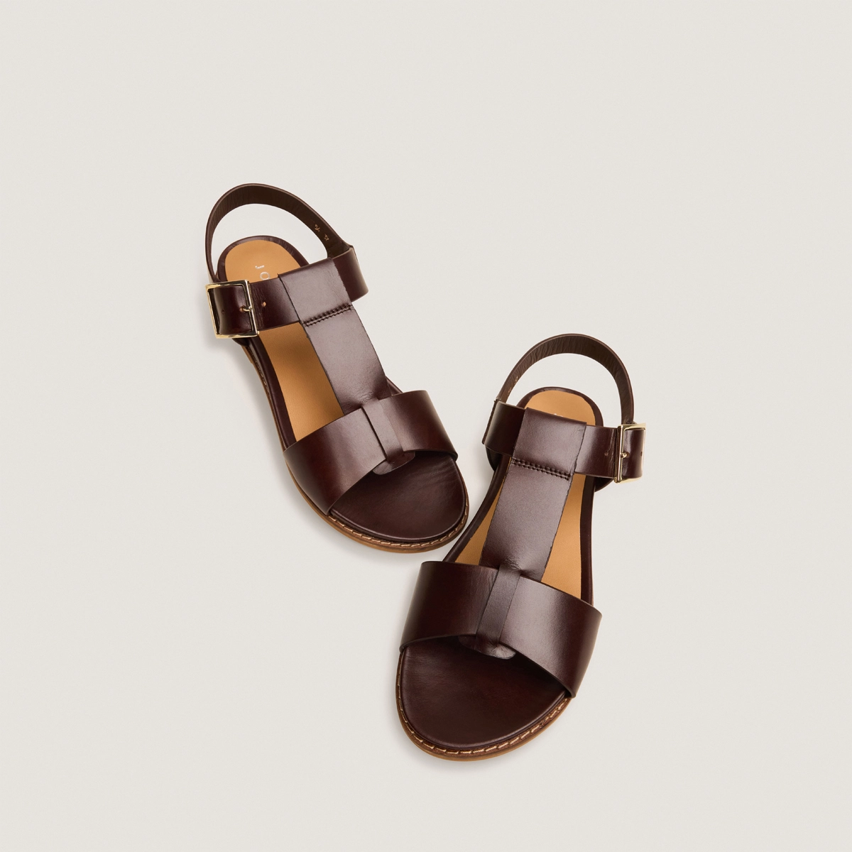 Adjustable sandals with large buckles in reddish-brown leather | ACCOCA