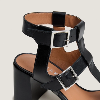 Heeled sandals with double adjustable straps in black leather | valencia