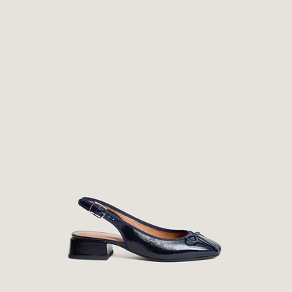 Slingbacks ballet flats in navy pleated patent leather | dybilo