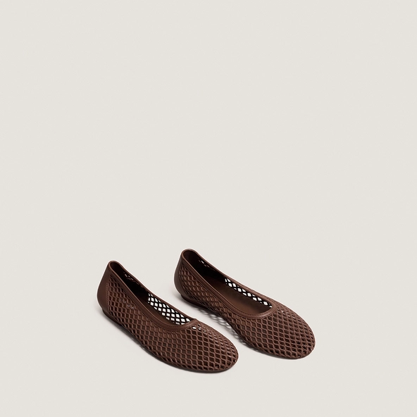 Perforated ballet flats in brown jelly | UGO