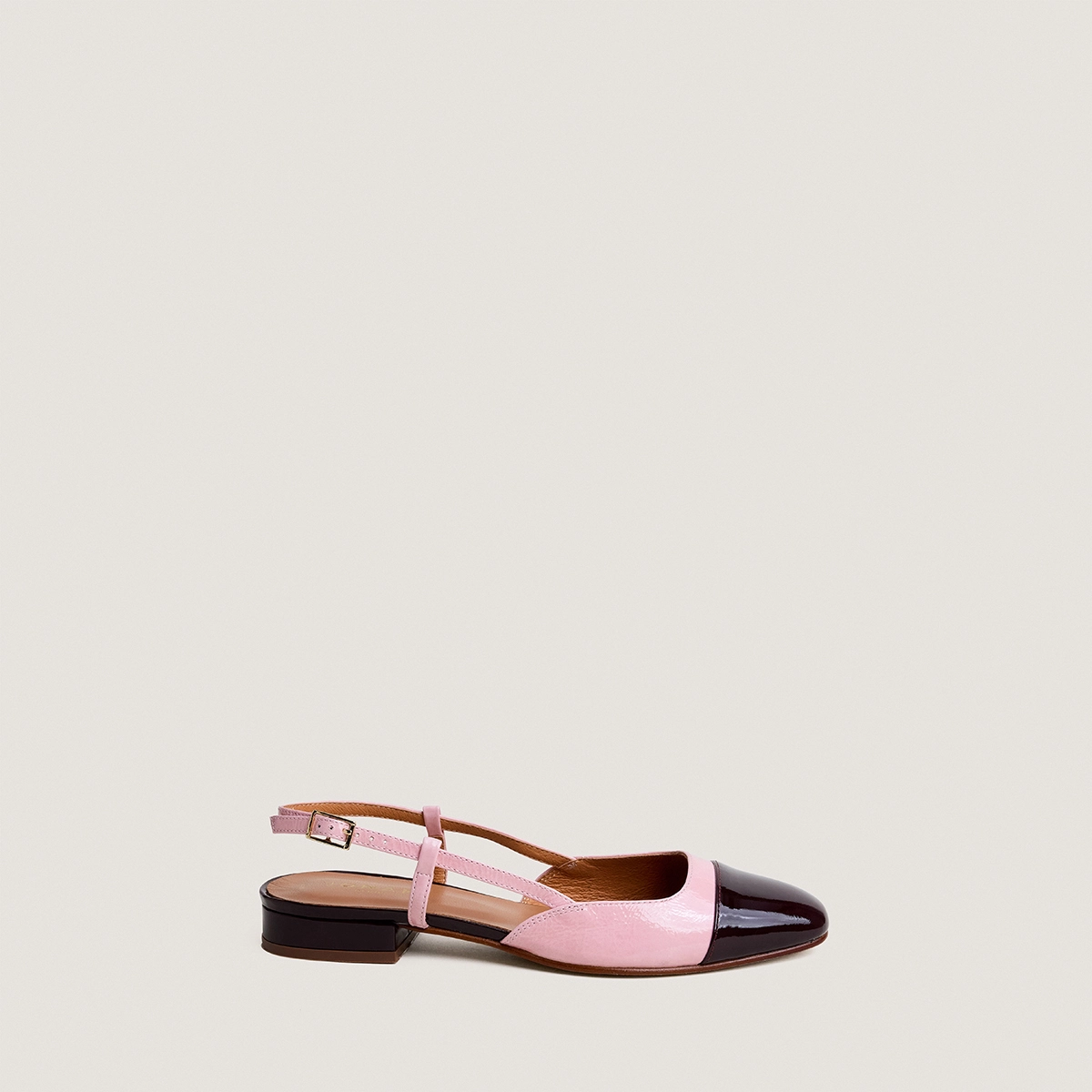 Sligbacks ballet flats in burgundy patent leather and petal pink pleated patent leather | DHAPOU