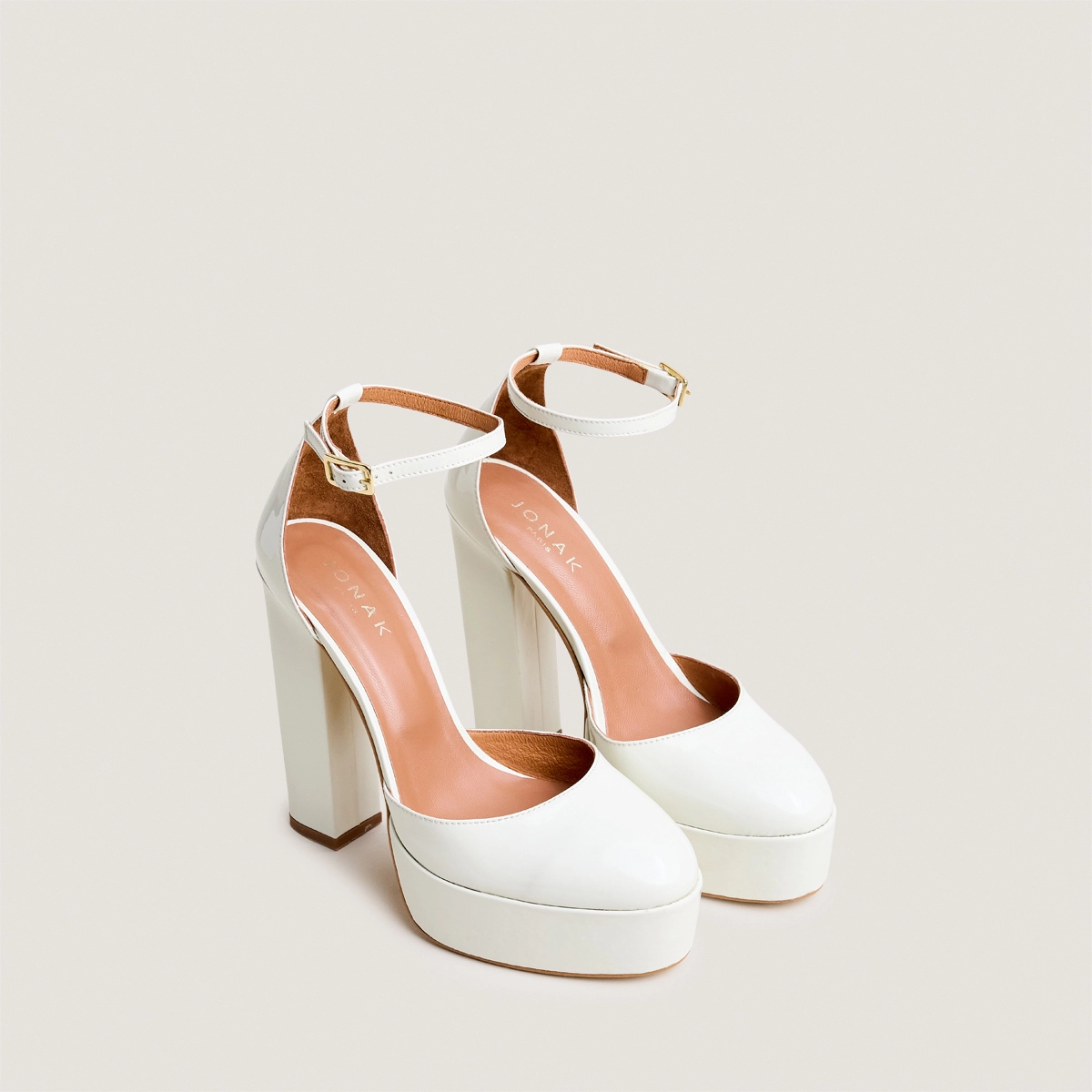 Platform high-heel Mary Janes in ecru patent leather | voeu