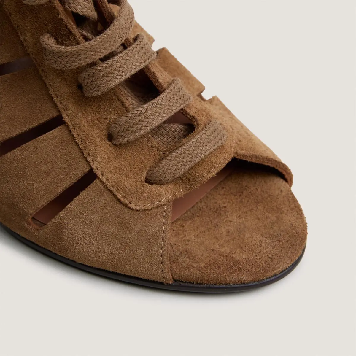 Lace-up wedge backless sandals in cognac split leather | DATELLE