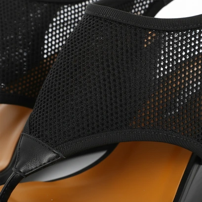Wedge sandals with adjustable straps in black mesh and black leather | dabla