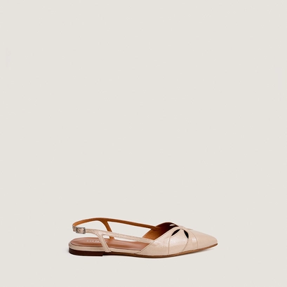 Pointed-toe slingback ballet flats in sand pleated patent leather | damoura
