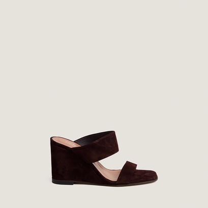 Wedge mules in brown suede | voyelle