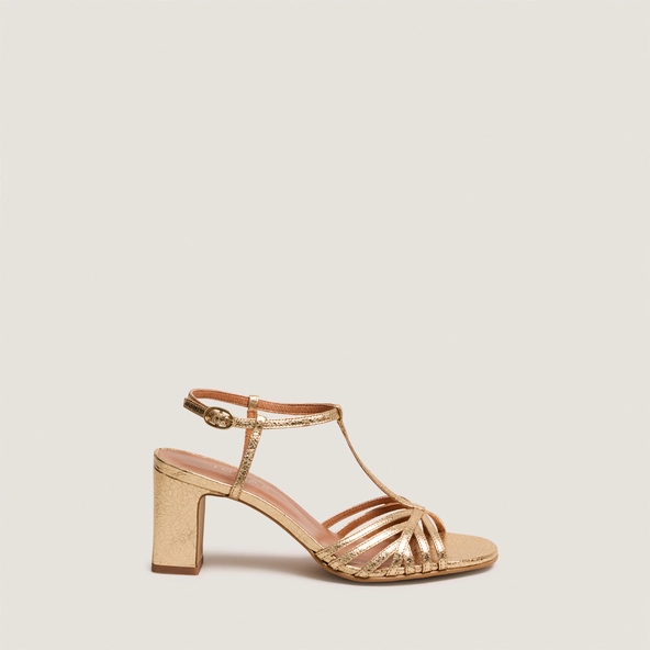 Heeled sandals in gold cracked leather | VOLIA