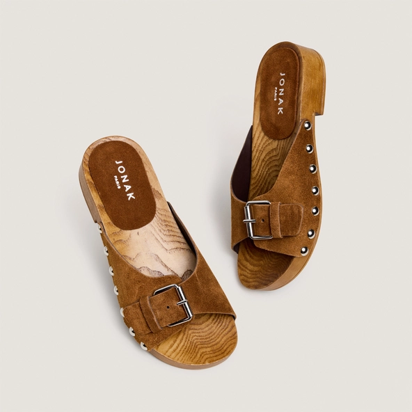 Low-heeled studded mules in cognac split leather | ENORA