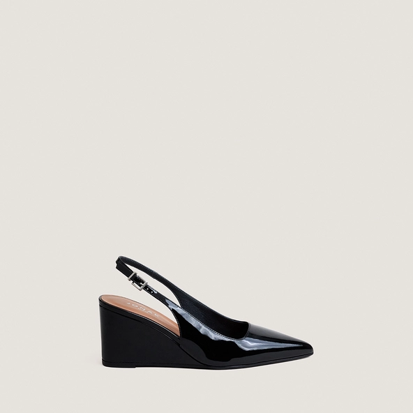 Wedge slingback pumps in black patent leather | DIXTINE