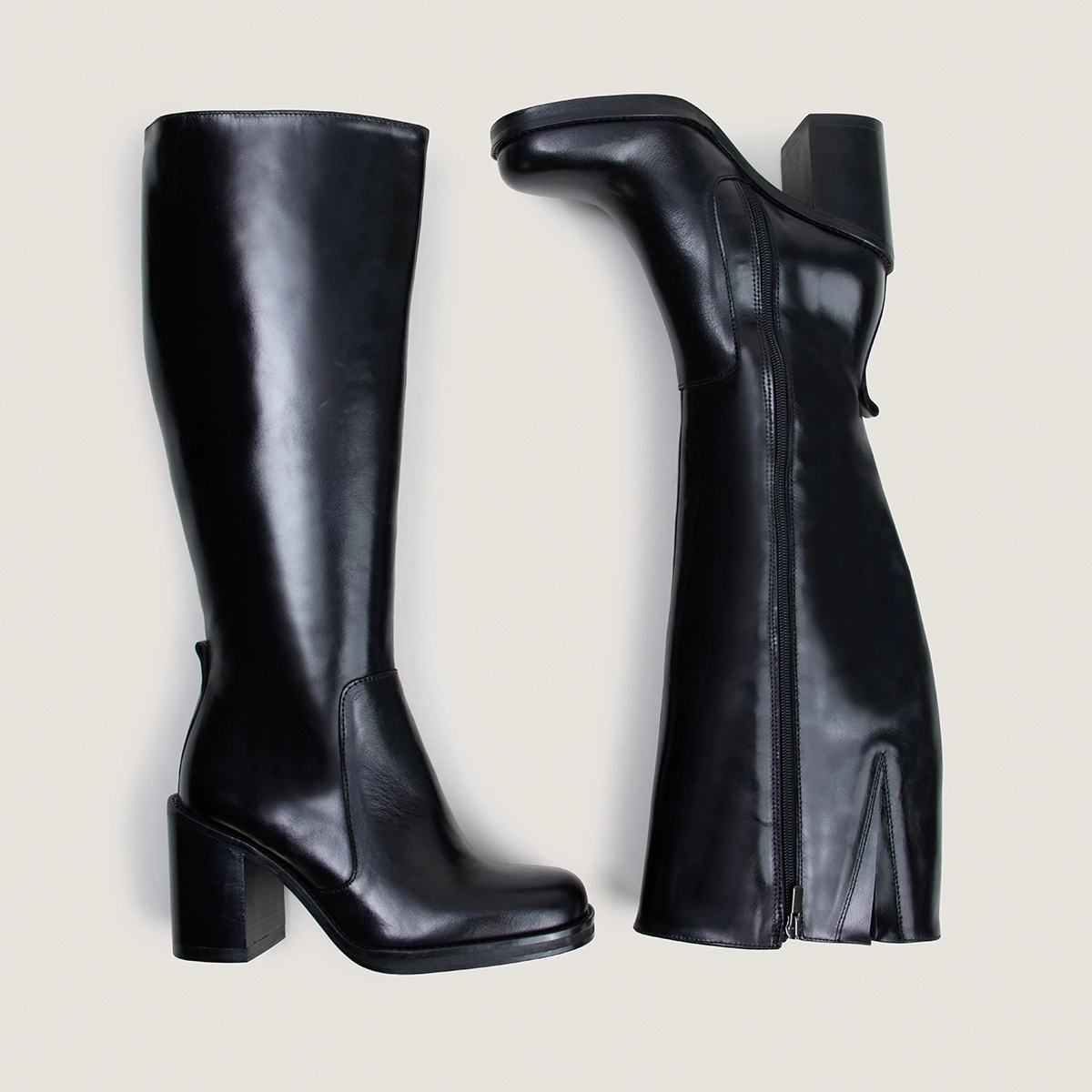 Boots with overflowing heels in black leather calf size M | BRETZEL
