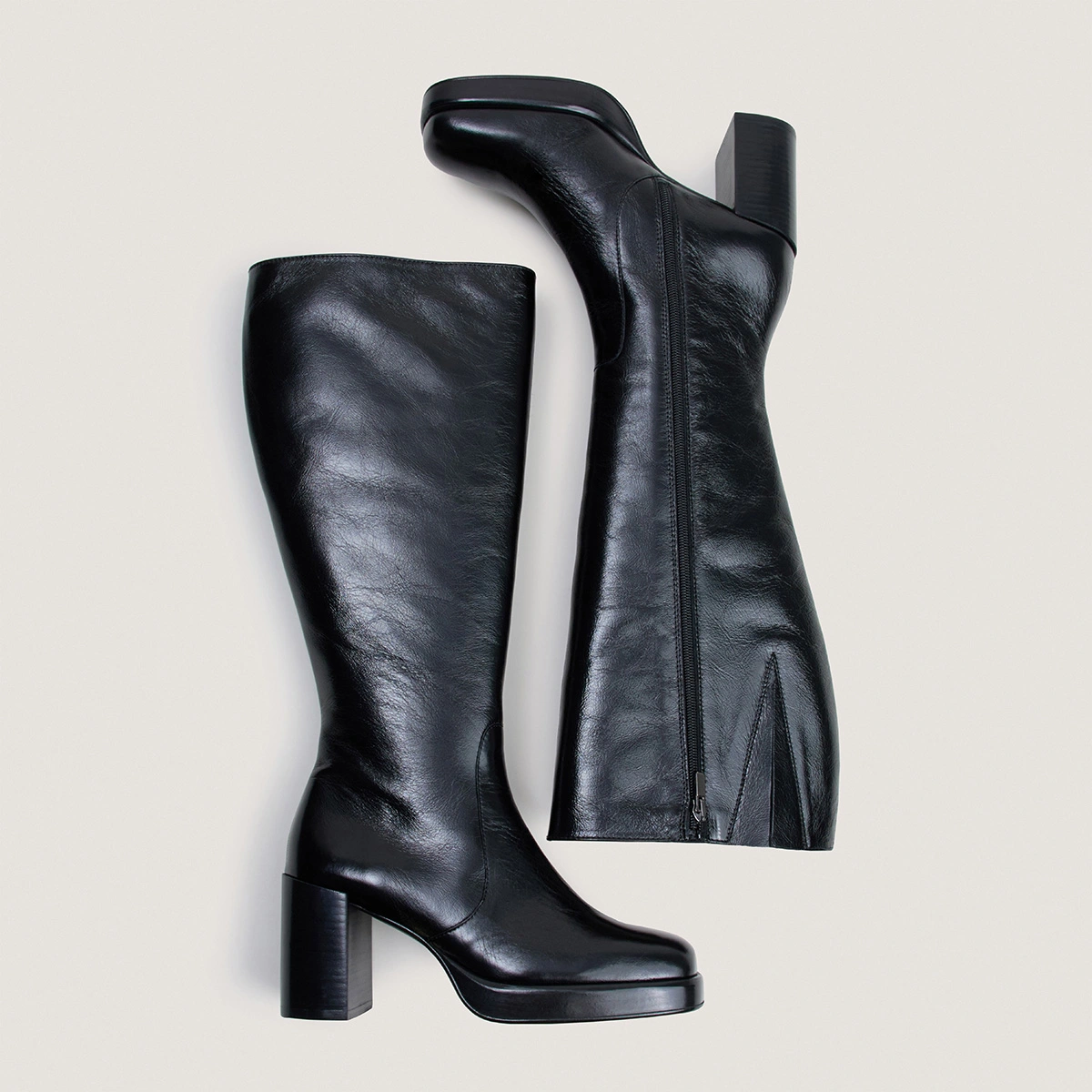 Platform boots in black aged leather calf size L|BAM