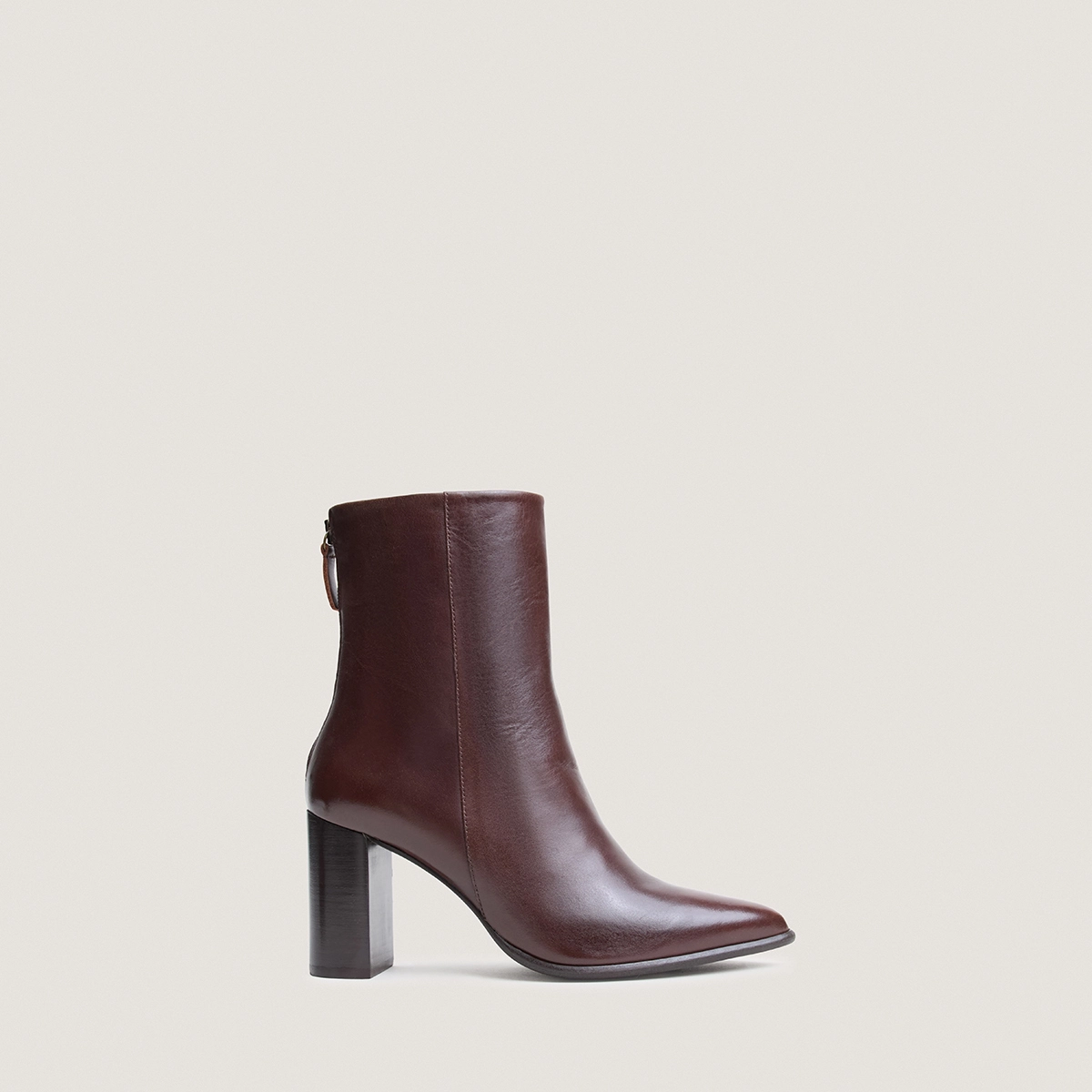 Back-zip ankle boots in brown leather | PIXI