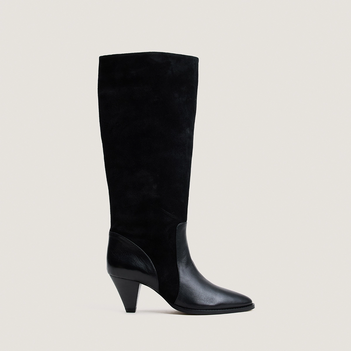 Boots with pointed heels in black leather and black split leather | LEONORE