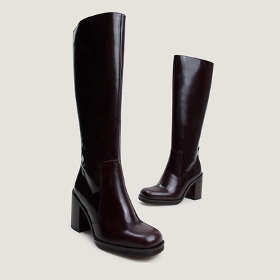 Boots with overflowing heels dark brown