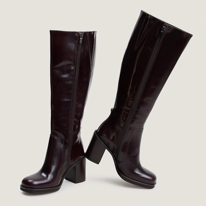 Boots with overflowing heels dark brown
