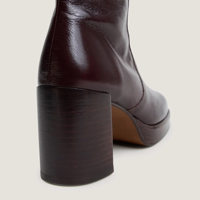 Platform boots dark brown