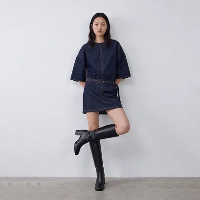 Round-toe heeled boots in black leather | bluma