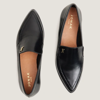 Pointed toe monogram loafers black