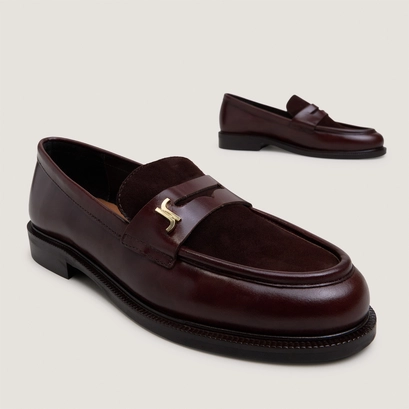 Round-toe monogram loafers brown