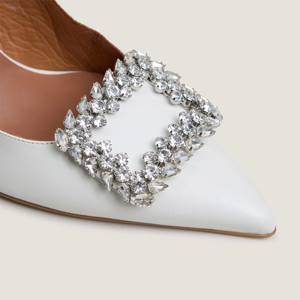 Slingback Slingback pumps embellished with rhinestones in ecru leather | DOVELA