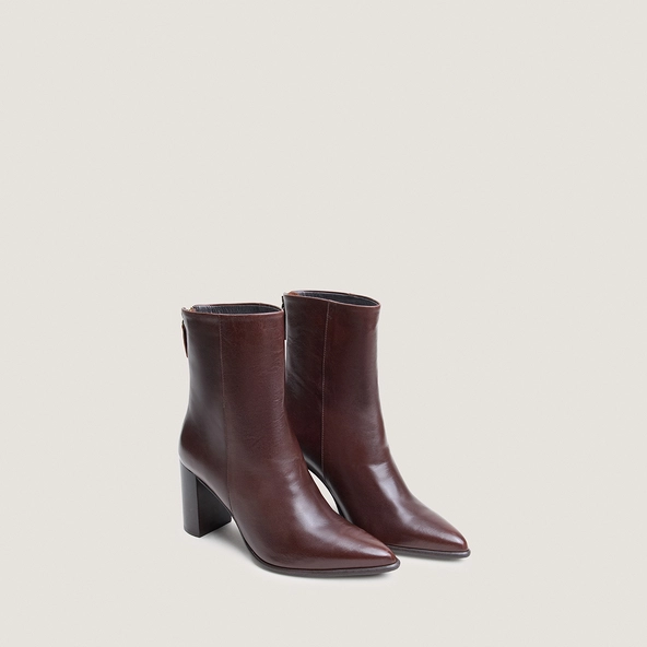 Back-zip ankle boots in brown leather | PIXI