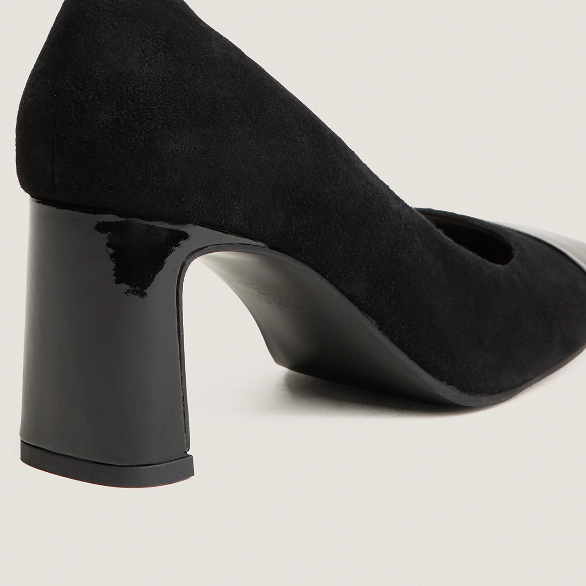 Block heels square-toe pumps in black patent leather and black suede | DOG