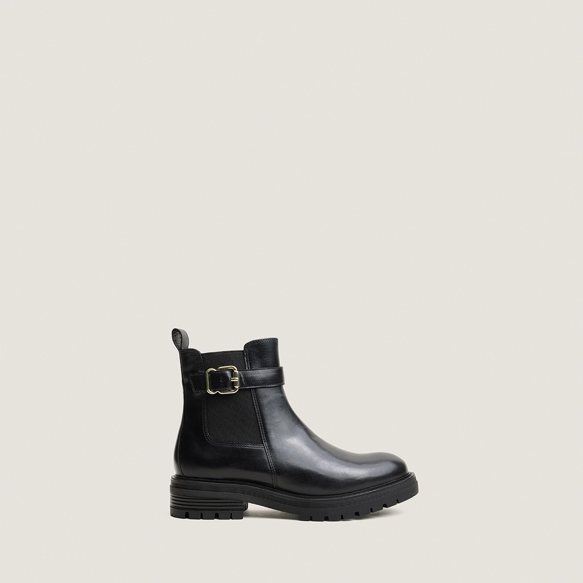 Low boots with buckles and lug soles in black leather | AGILE